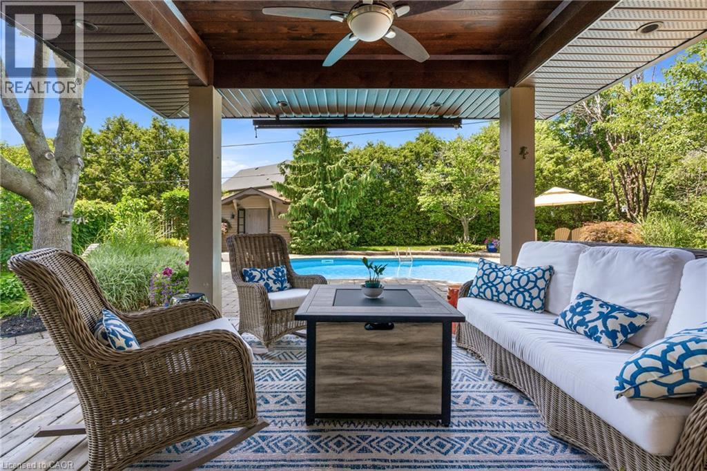 302 Harmony Road, Hamilton, ON - Outdoor With Deck Patio Veranda With Exterior
