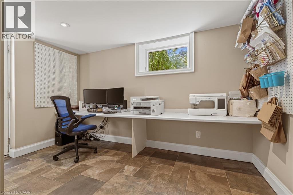 302 Harmony Road, Hamilton, ON - Indoor Photo Showing Office