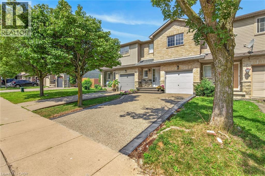226 Dicenzo Drive, Hamilton, ON - Outdoor With Facade