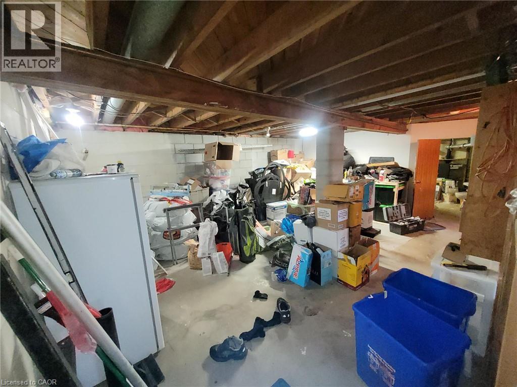 Image quality insufficient for description - 879 West 5Th Street, Hamilton, ON - Indoor Photo Showing Basement