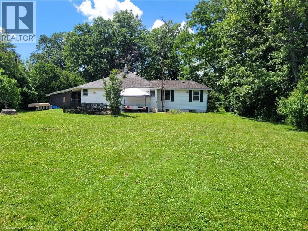 879 West 5Th Street, Hamilton, ON - Outdoor