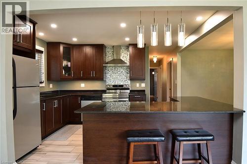 12 Rainham Street, Hamilton, ON - Indoor Photo Showing Kitchen