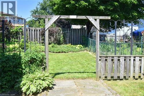 12 Rainham Street, Hamilton, ON - Outdoor
