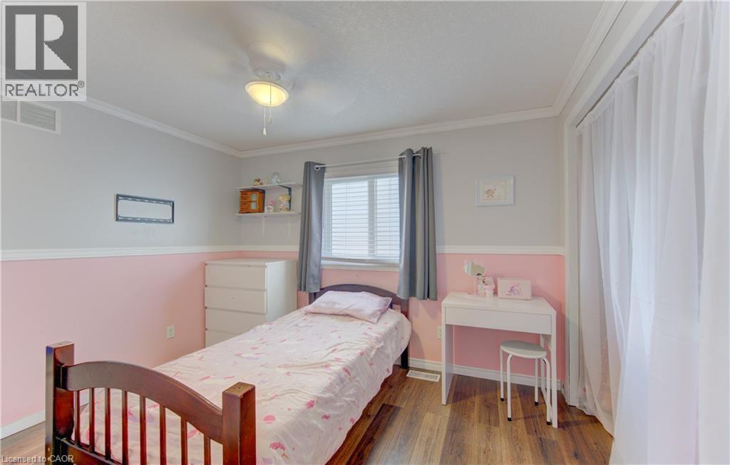 39 Chantilly Street, Kitchener, ON - Indoor Photo Showing Bedroom