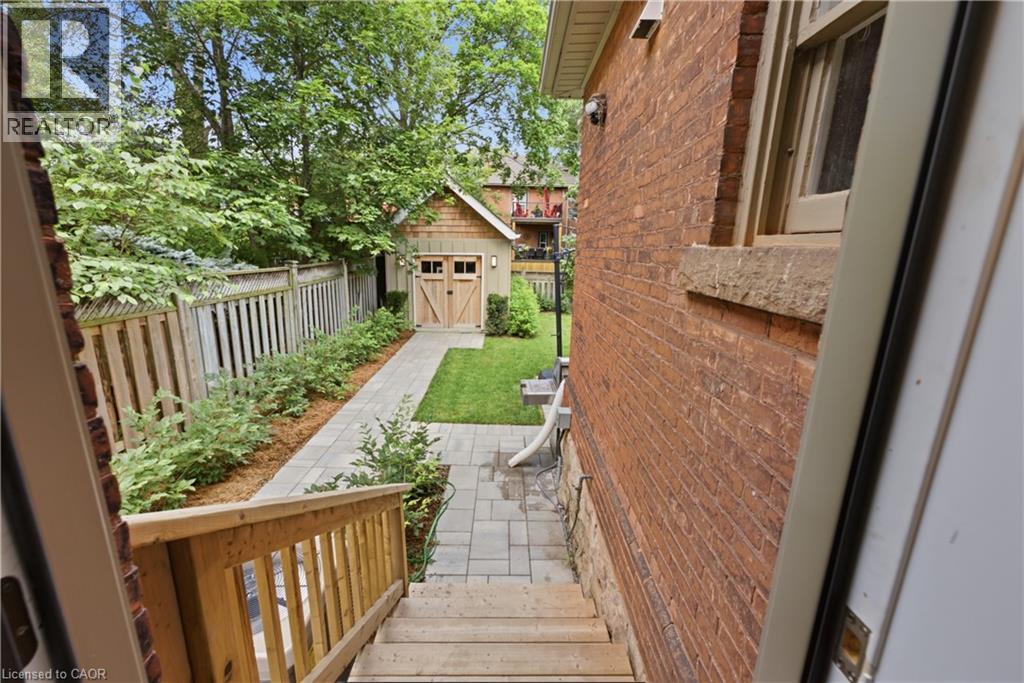 2 Cottage Avenue, Hamilton, ON - Outdoor With Exterior