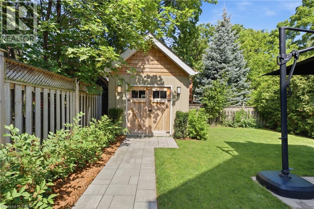 2 Cottage Avenue, Hamilton, ON - Outdoor