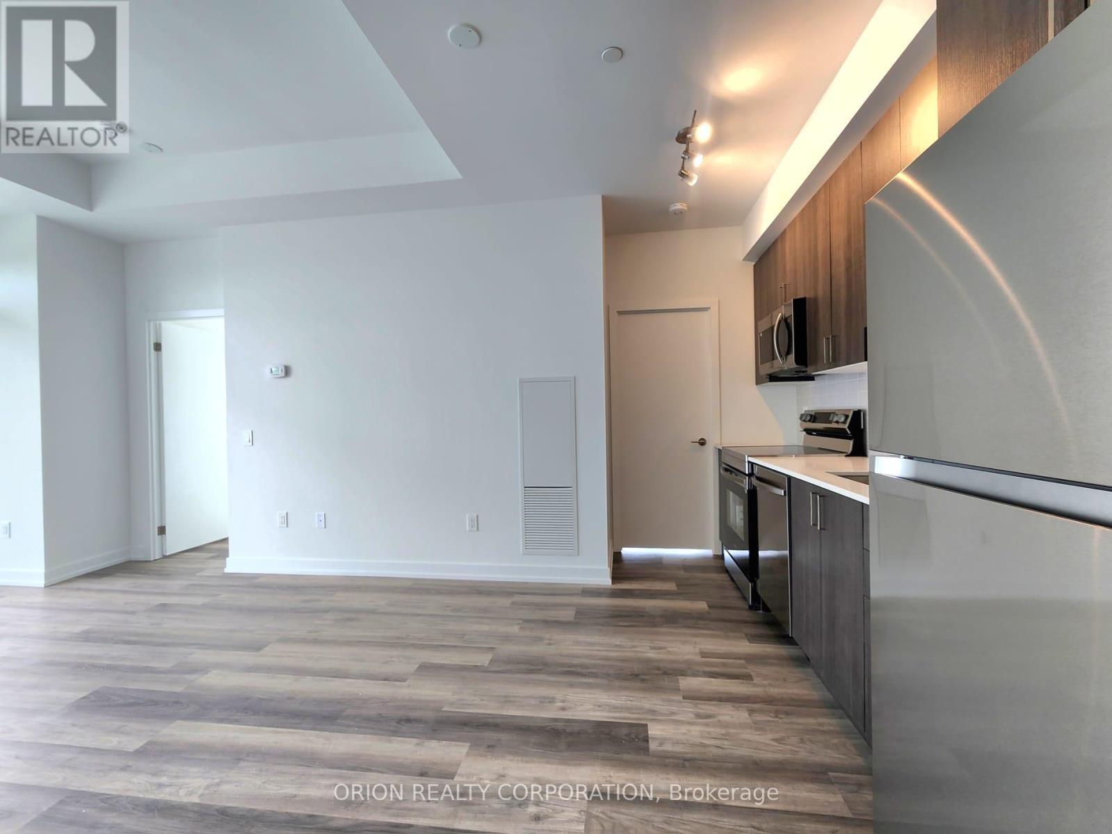 2608 - 1455 Celebration Drive, Pickering, ON - Indoor Photo Showing Kitchen