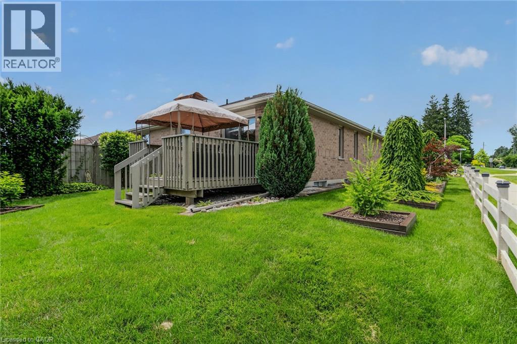 51 Millcroft Drive, Simcoe, ON - Outdoor