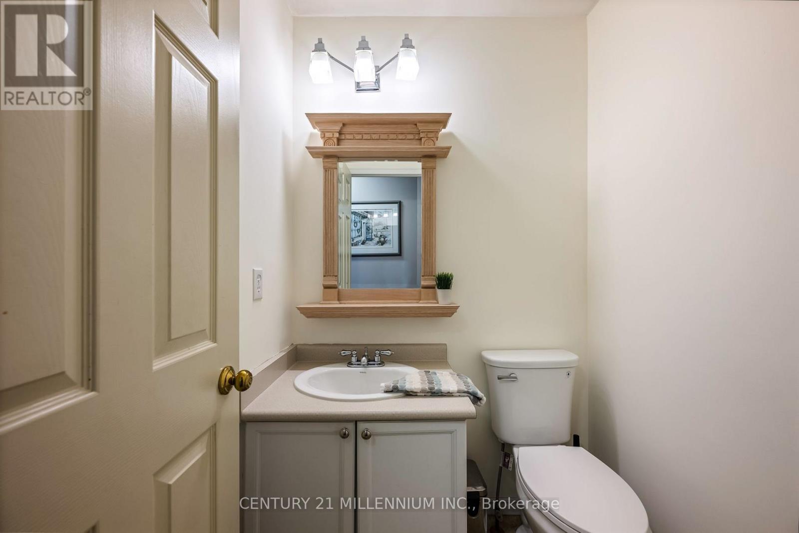 364 Stoneheight Place, Waterloo, ON - Indoor Photo Showing Bathroom