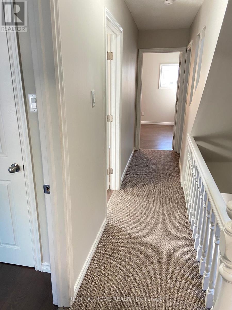 2nd level - 60 Arthur Avenue N, Hamilton, ON - Indoor Photo Showing Other Room