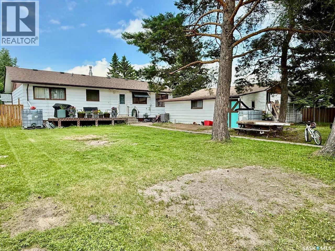 11 Vetshome Drive, Lanigan, SK - Outdoor