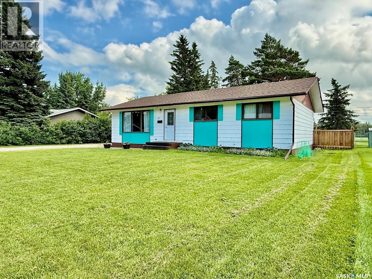 11 Vetshome Drive, Lanigan, SK - Outdoor