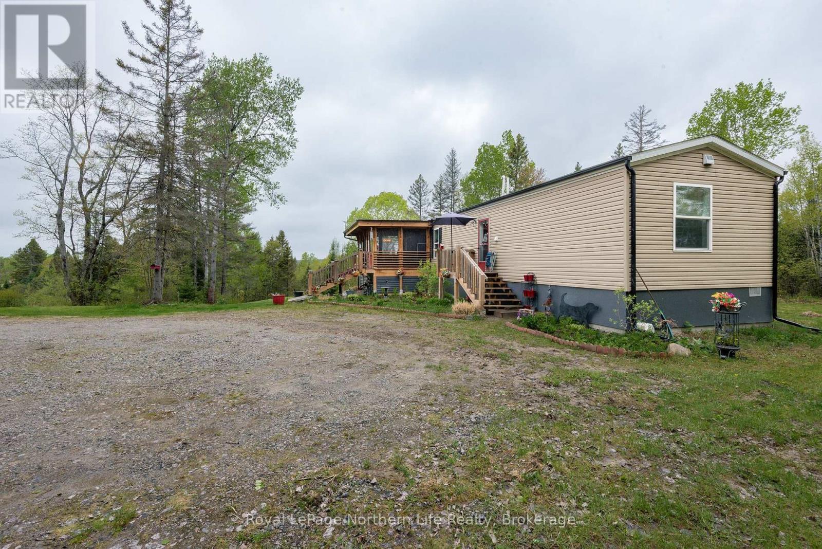 5127 Highway 534, Nipissing, ON - Outdoor