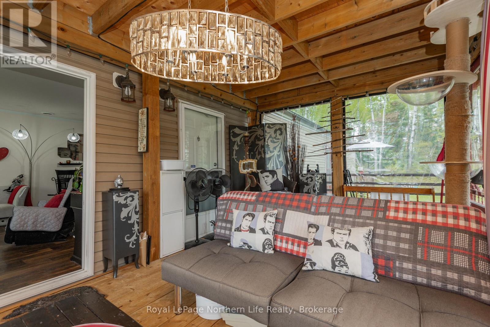 5127 Highway 534, Nipissing, ON - Photo Showing Other Room