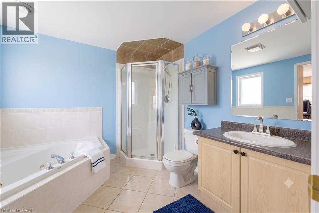5 Eugene Drive, Guelph, ON - Indoor Photo Showing Bathroom