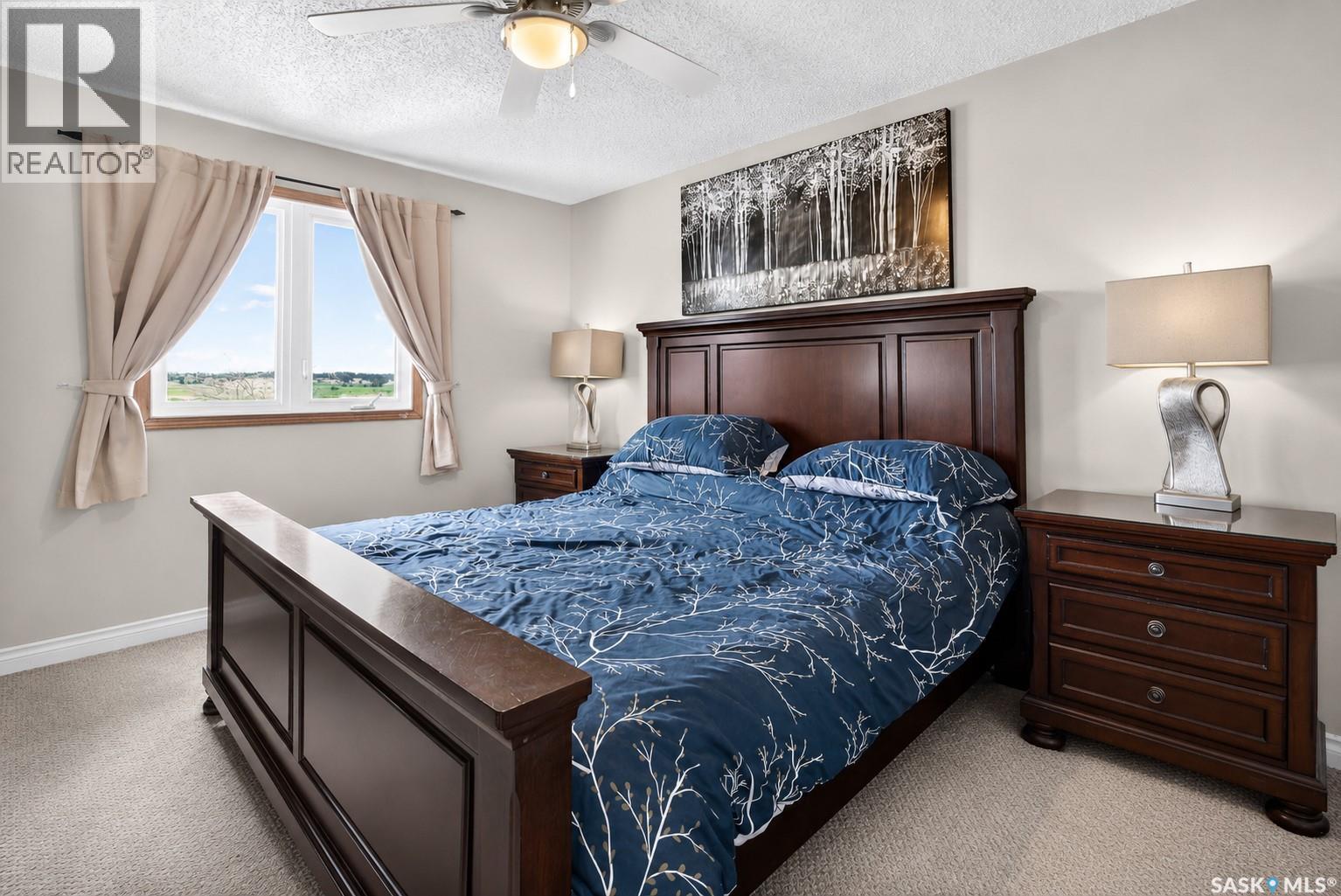 1355 Manitou Crescent, Moose Jaw, SK - Indoor Photo Showing Bedroom