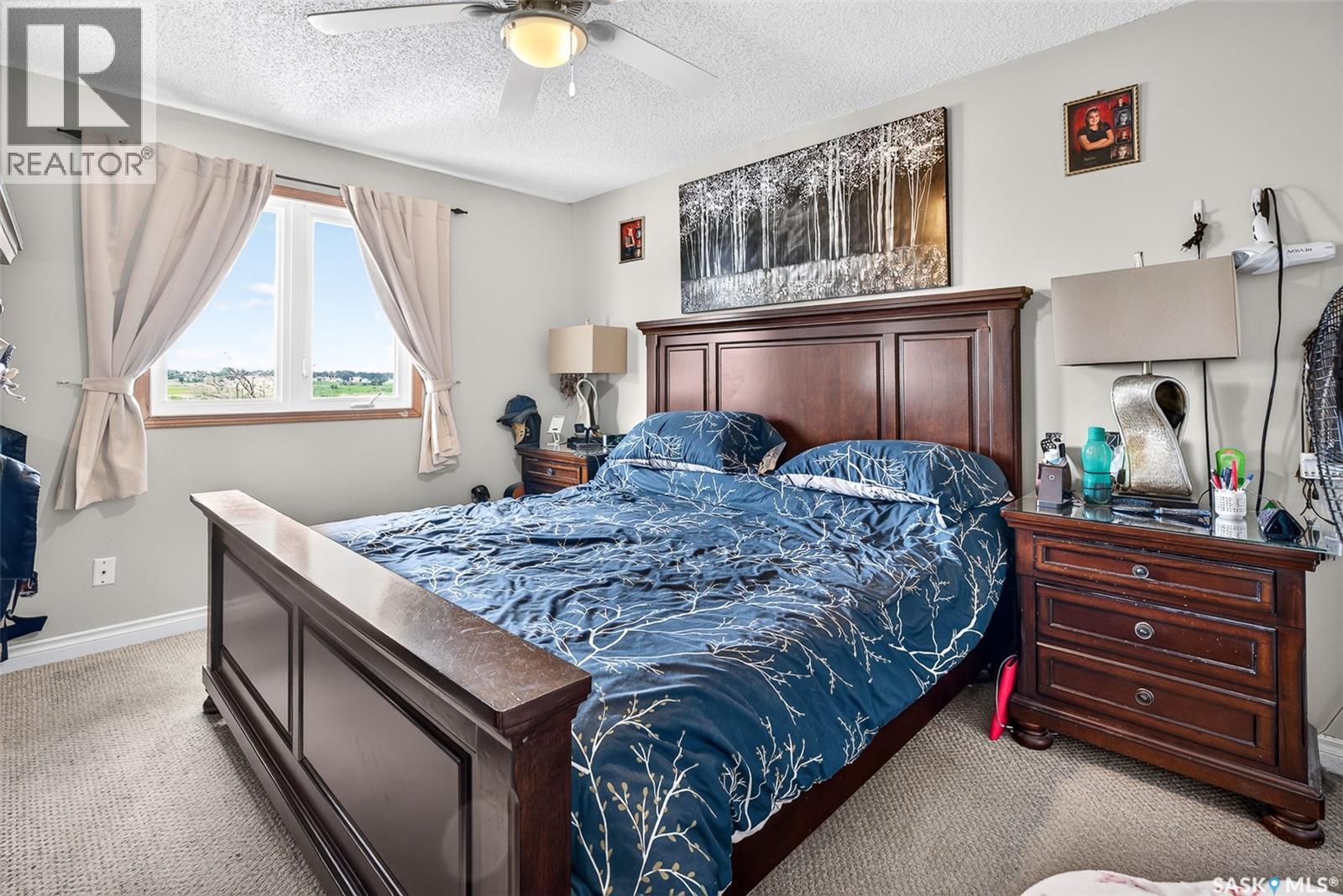 1355 Manitou Crescent, Moose Jaw, SK - Indoor Photo Showing Bedroom