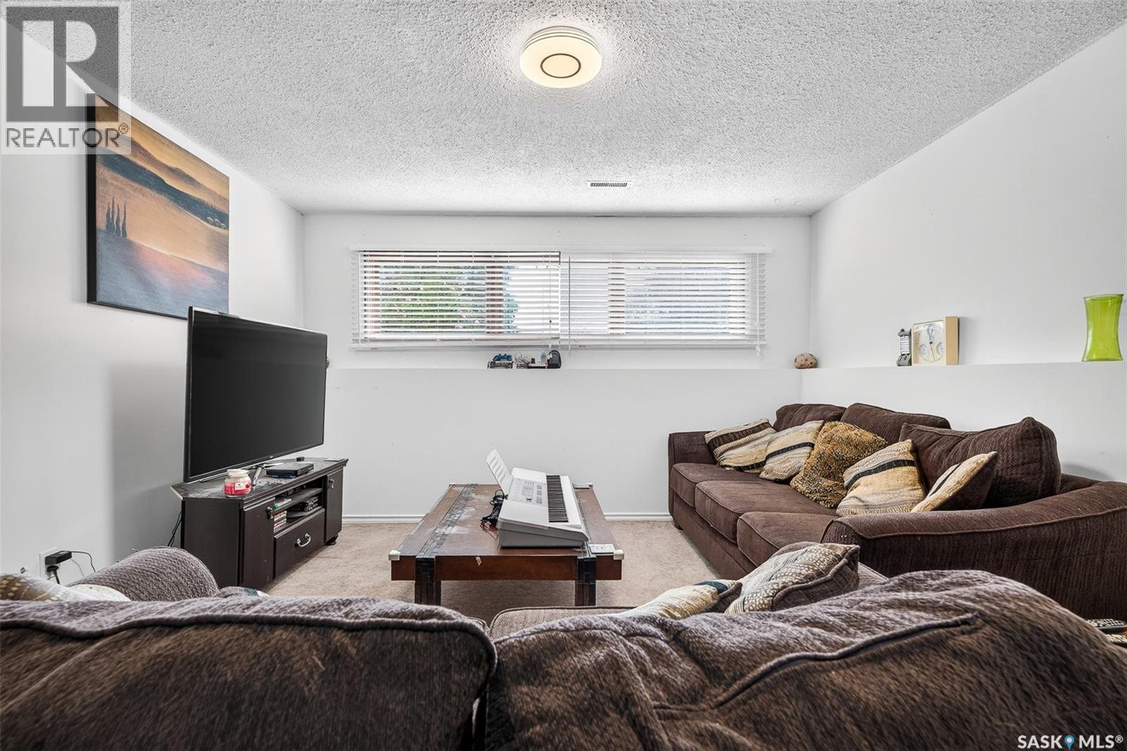 1355 Manitou Crescent, Moose Jaw, SK - Indoor Photo Showing Other Room