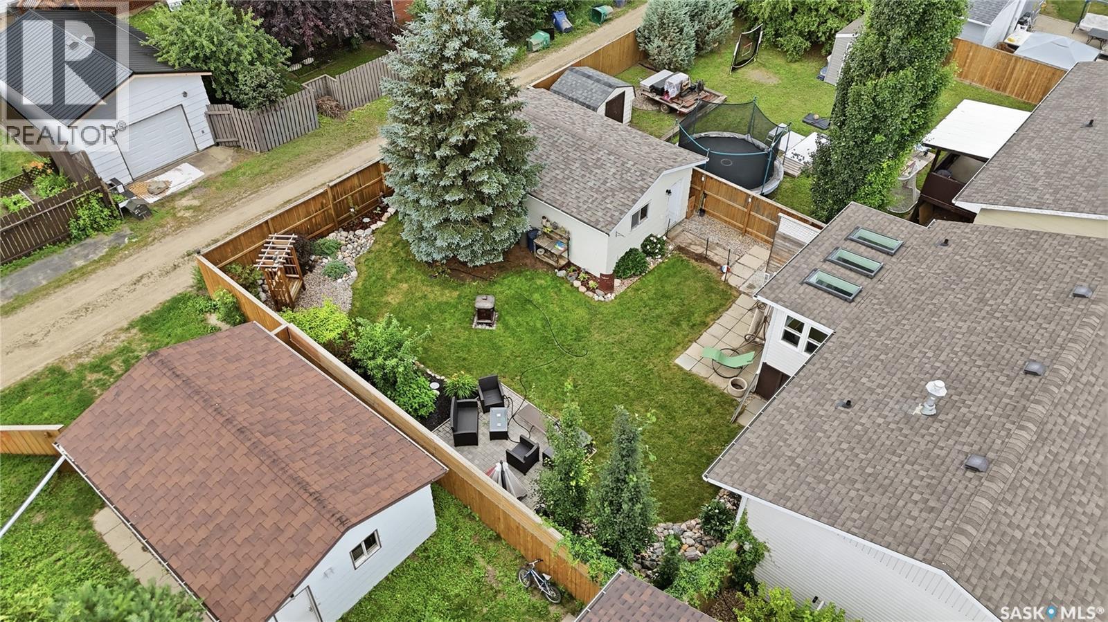 1645 Smith Street, Moose Jaw, SK - Outdoor