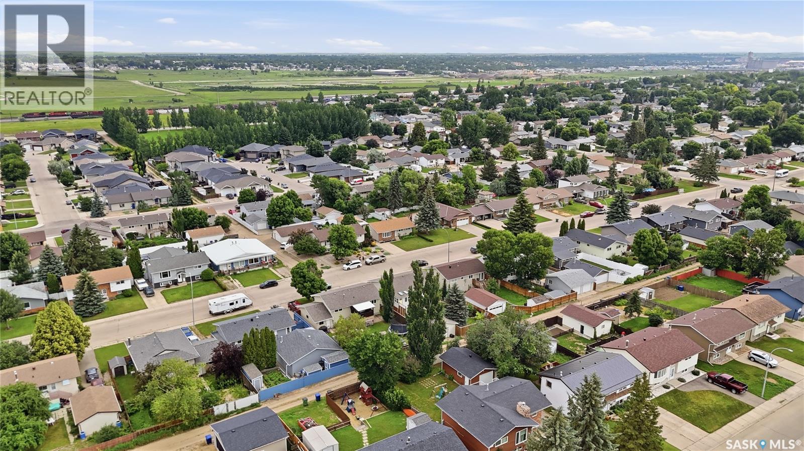 1645 Smith Street, Moose Jaw, SK - Outdoor With View