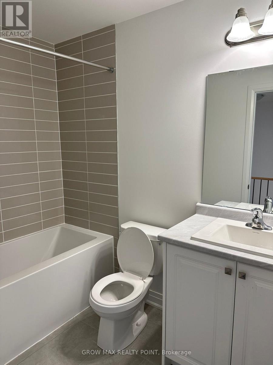 52 Waterside Way, Whitby, ON - Indoor Photo Showing Bathroom