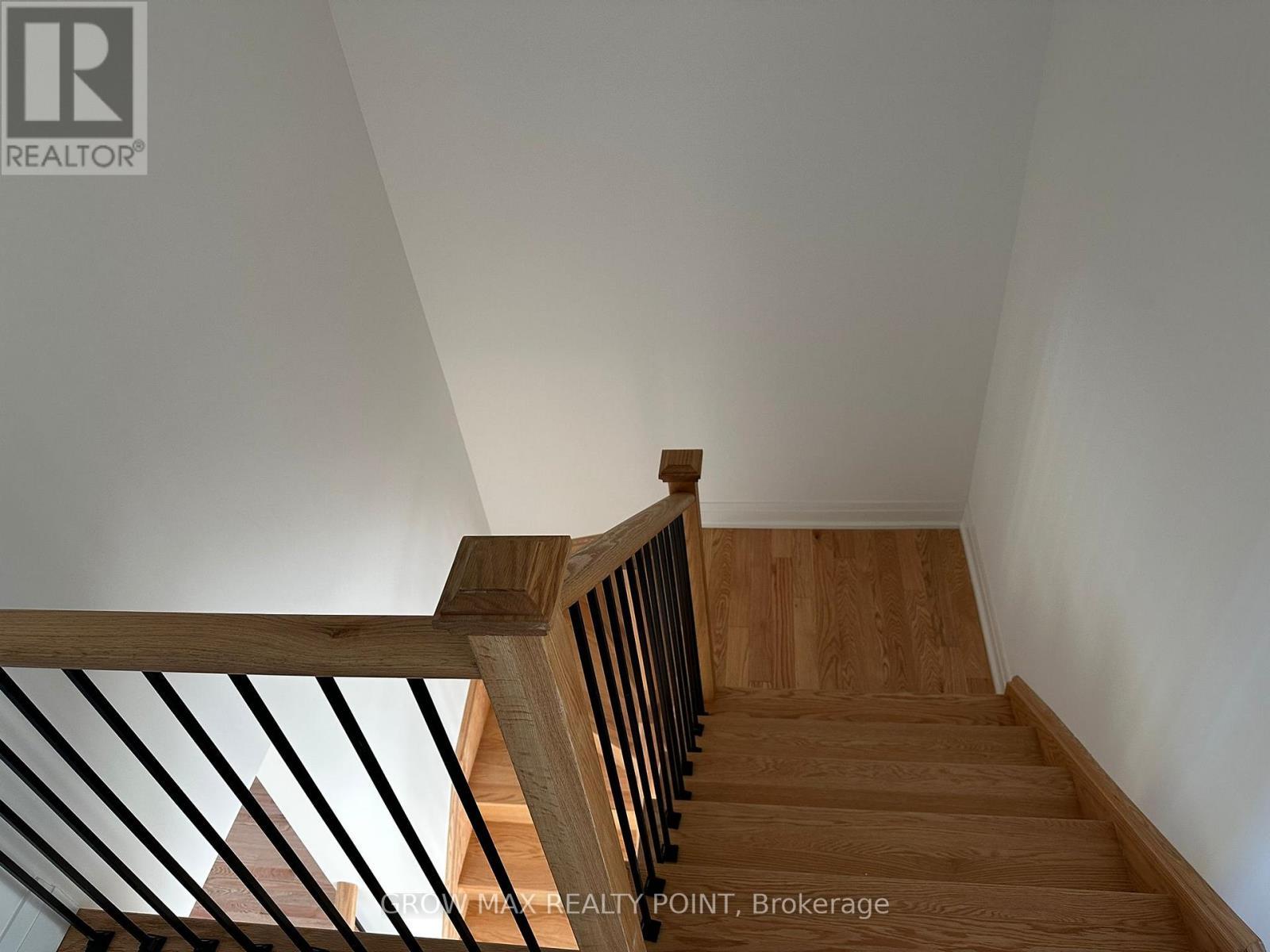 52 Waterside Way, Whitby, ON - Indoor Photo Showing Other Room