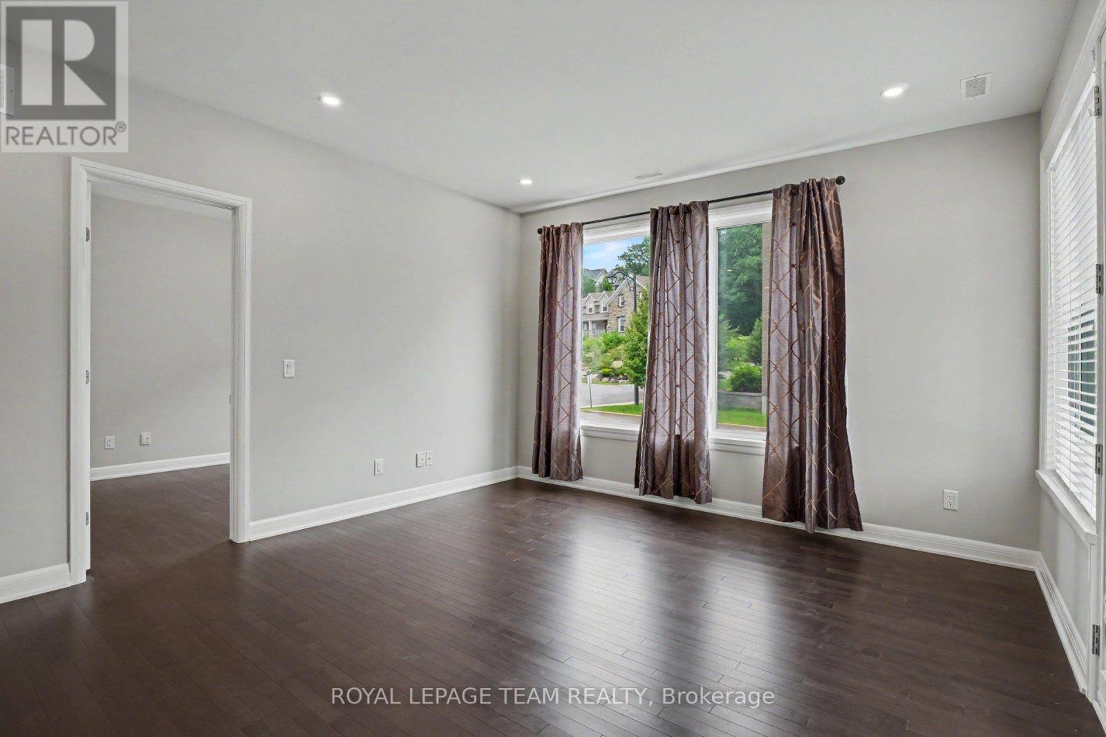 104 - 190 Boundstone Way, Ottawa, ON - Indoor