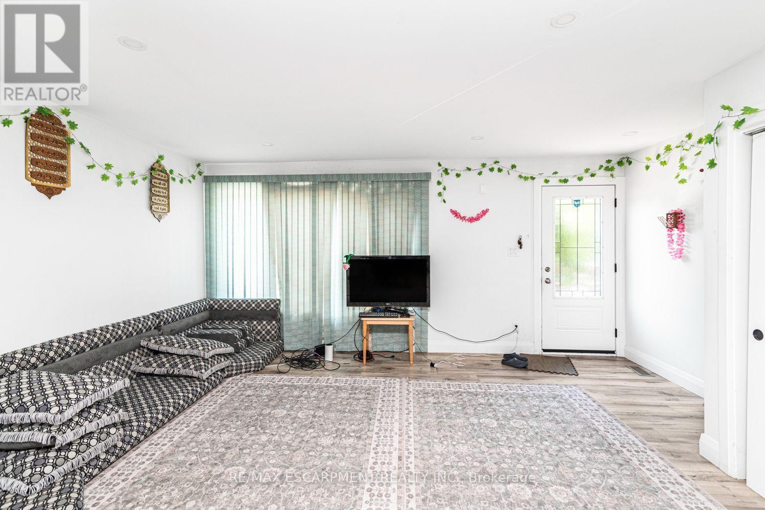 418 Fairfield Avenue, Hamilton, ON - Indoor