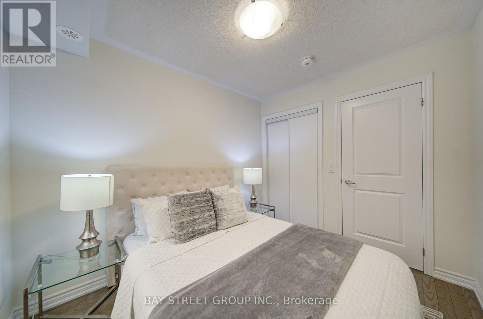 7 Schmidt Lane, Markham, ON - Indoor Photo Showing Bedroom
