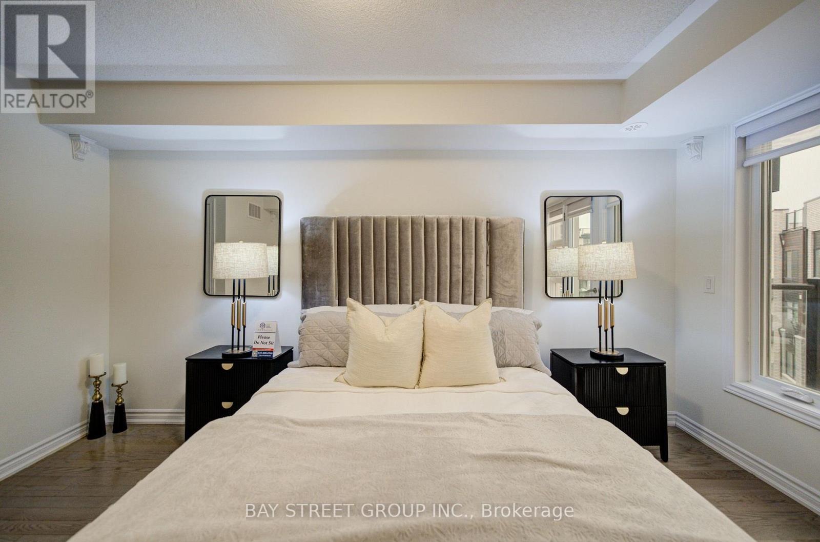 7 Schmidt Lane, Markham, ON - Indoor Photo Showing Bedroom