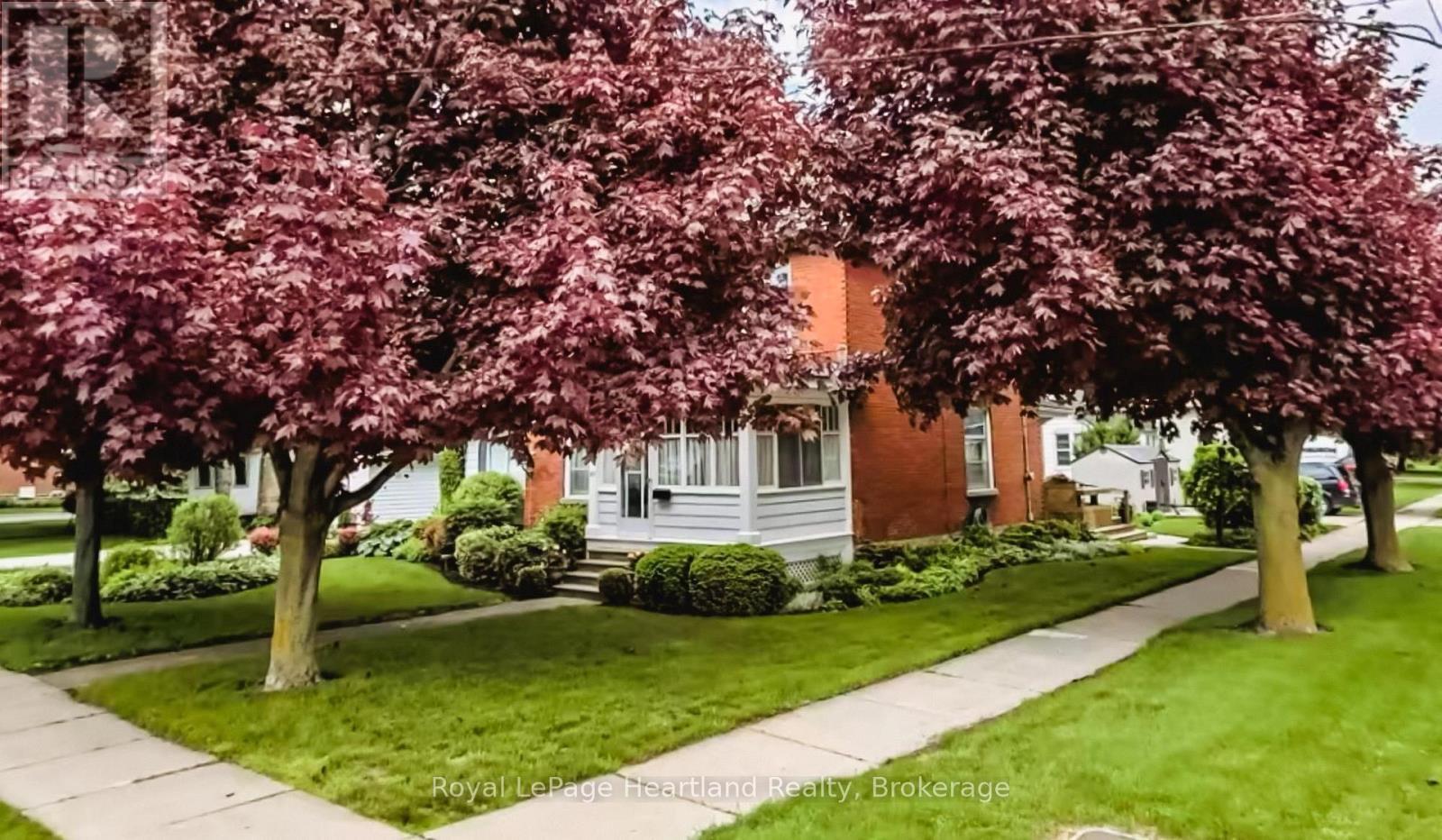 107 Wellington Street S, Goderich (Goderich (Town)), ON - Outdoor