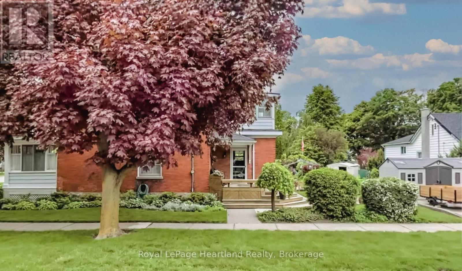 107 Wellington Street S, Goderich (Goderich (Town)), ON - Outdoor