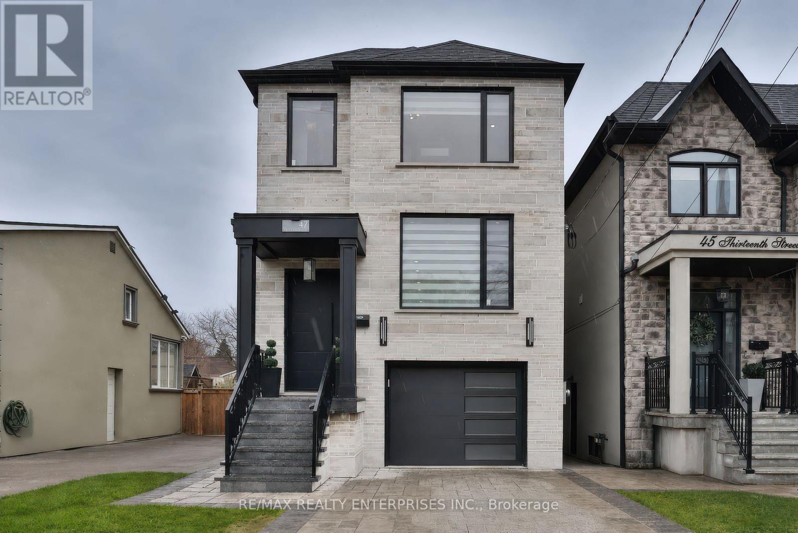 47 Thirteenth Street, Toronto, ON - Outdoor