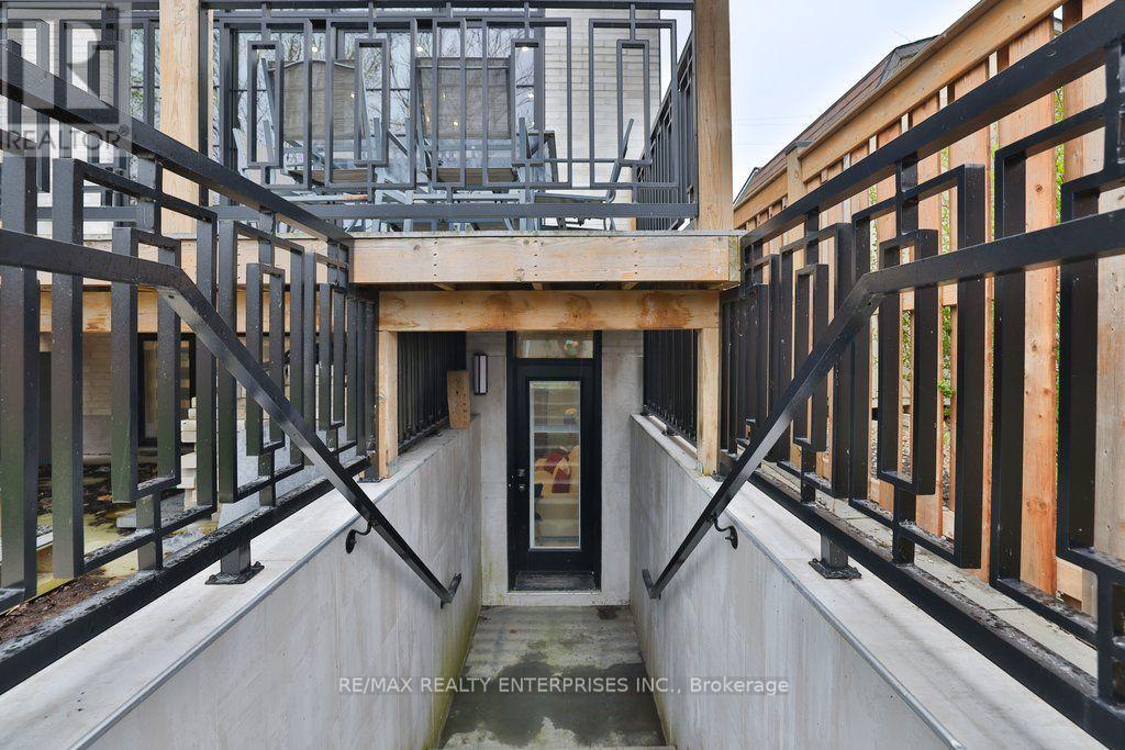 47 Thirteenth Street, Toronto, ON - Outdoor