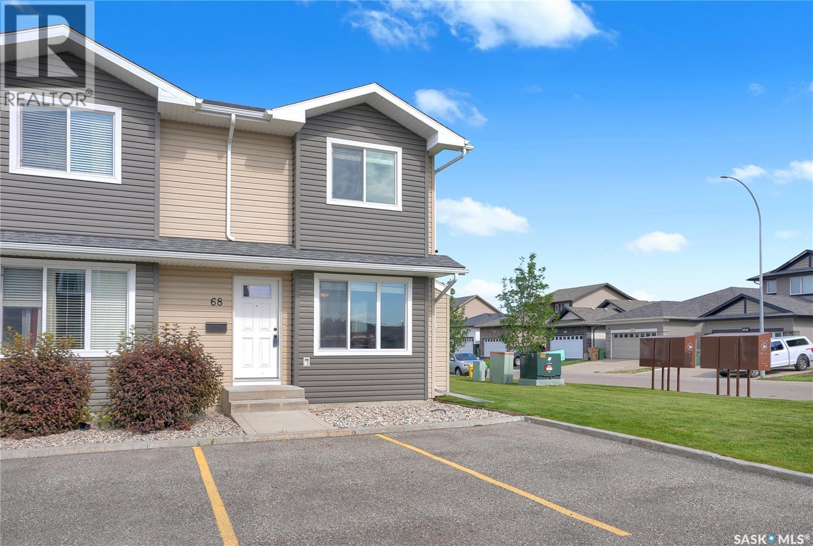 68 4850 Harbour Landing Drive, Regina, SK - Outdoor With Facade