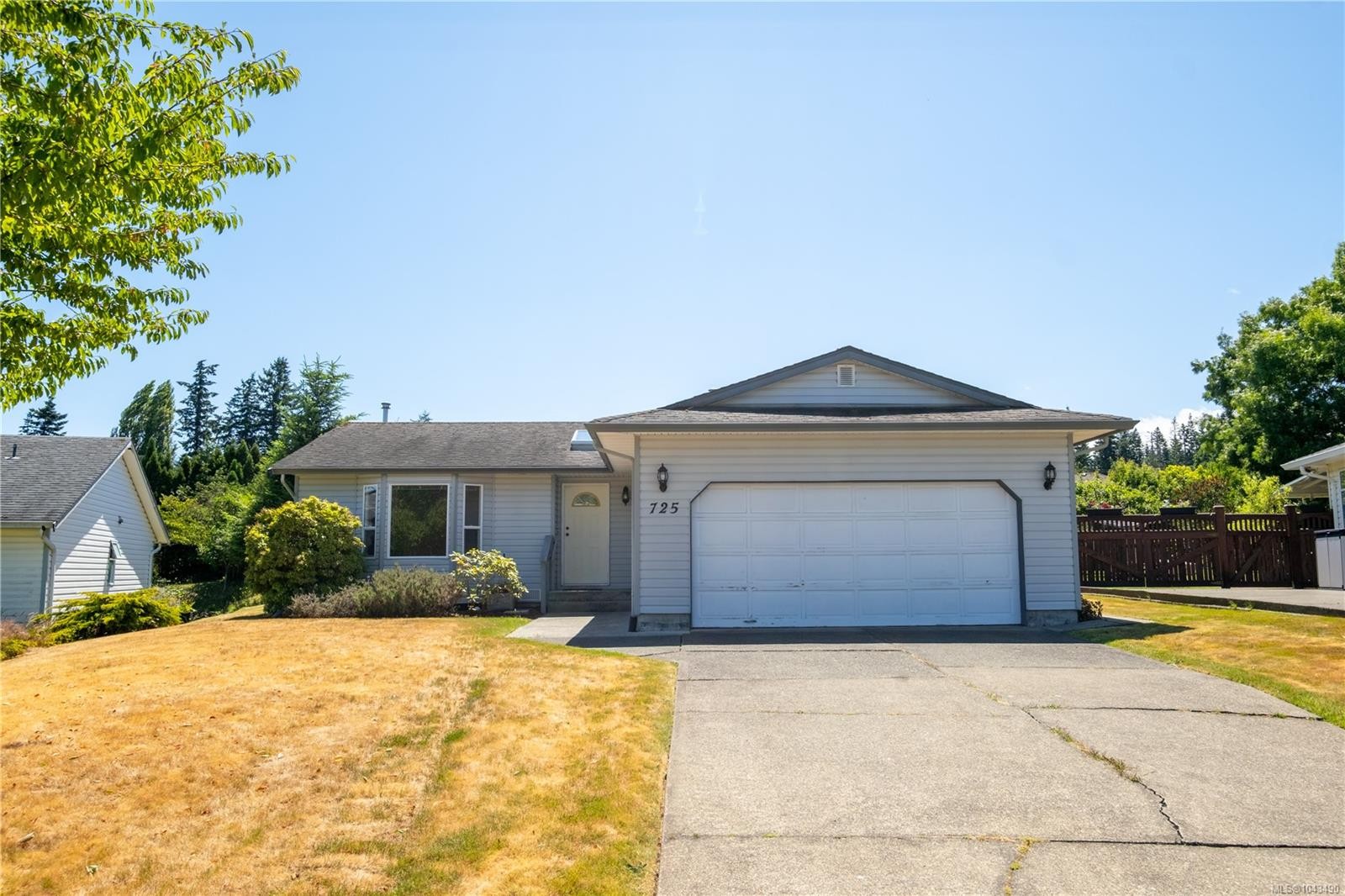 725 Applegate Rd, Campbell River, BC