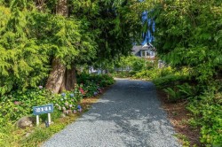 2141 Henlyn Dr Sooke, BC V9Z 0N5