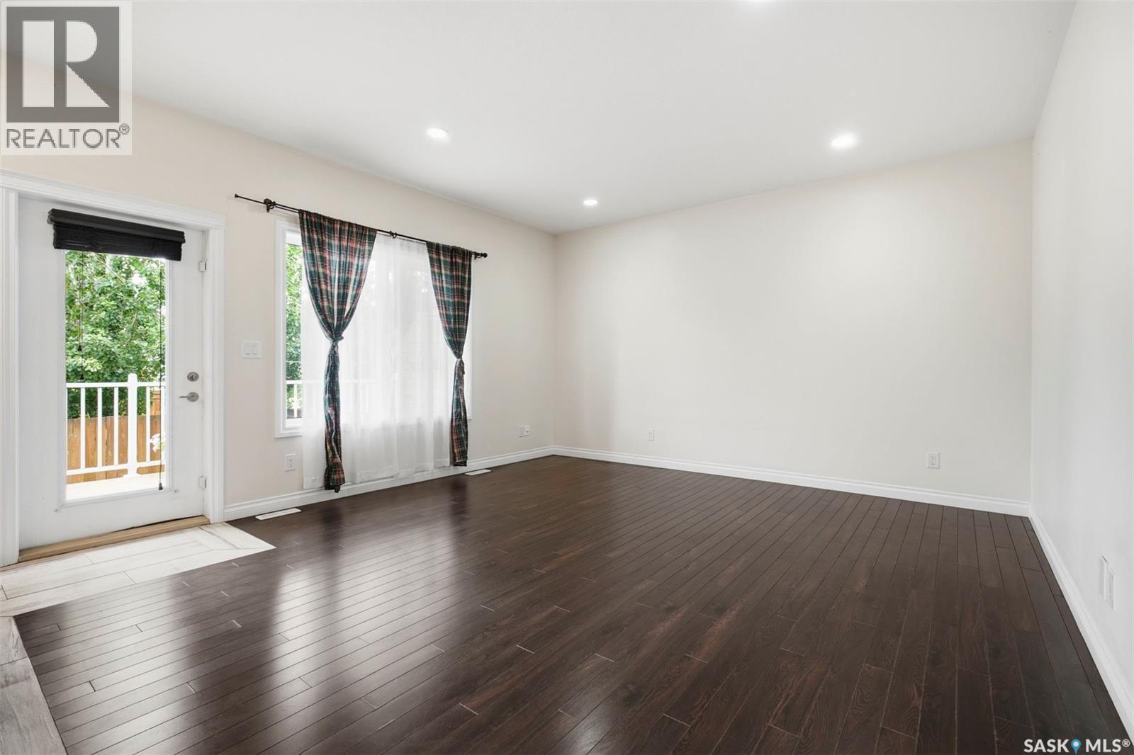 305 315 Zary Road, Saskatoon, SK - Indoor Photo Showing Other Room