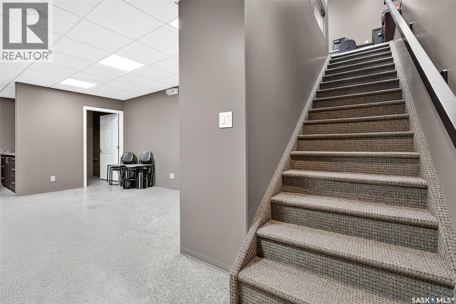 526 Main Street N, Moose Jaw, SK