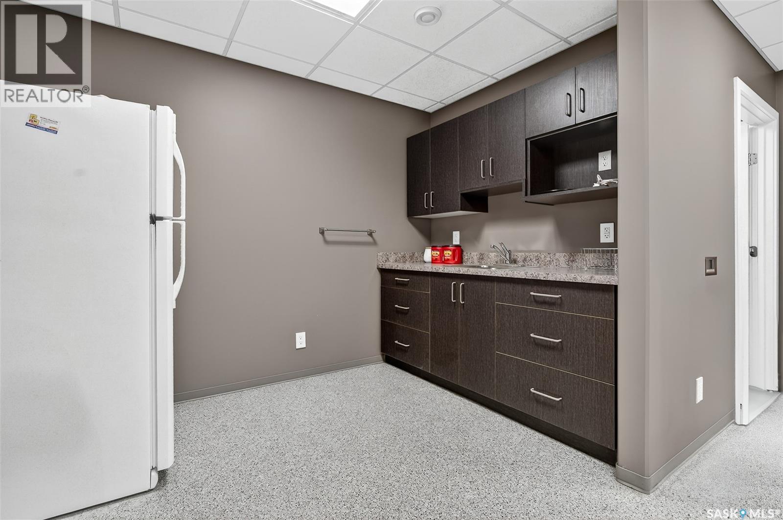 526 Main Street N, Moose Jaw, SK