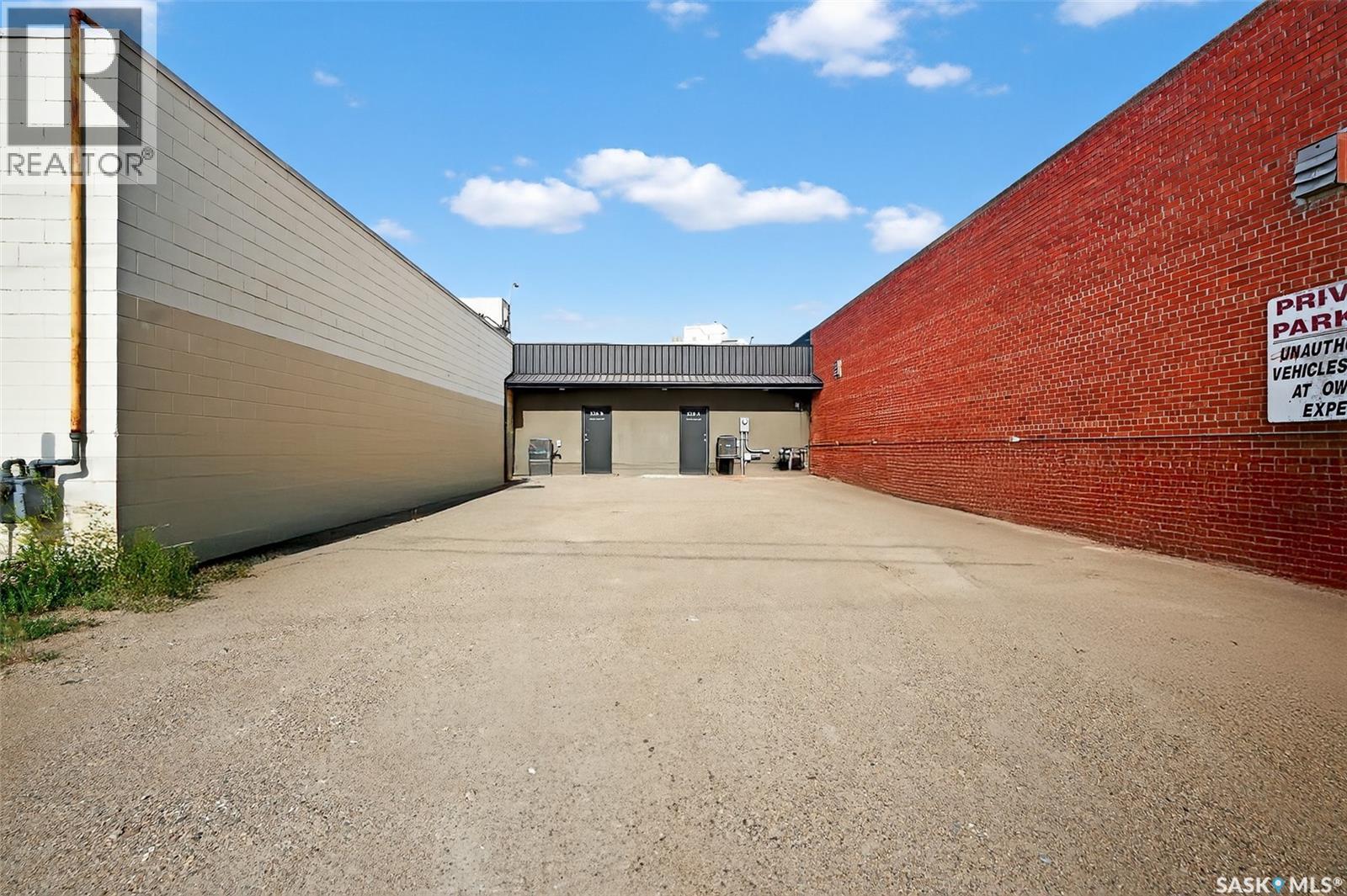 526 Main Street N, Moose Jaw, SK