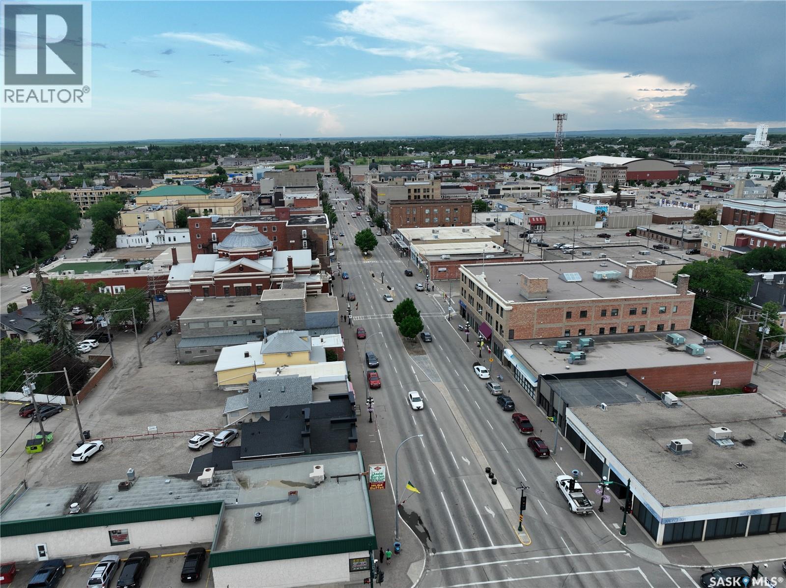 526 Main Street N, Moose Jaw, SK