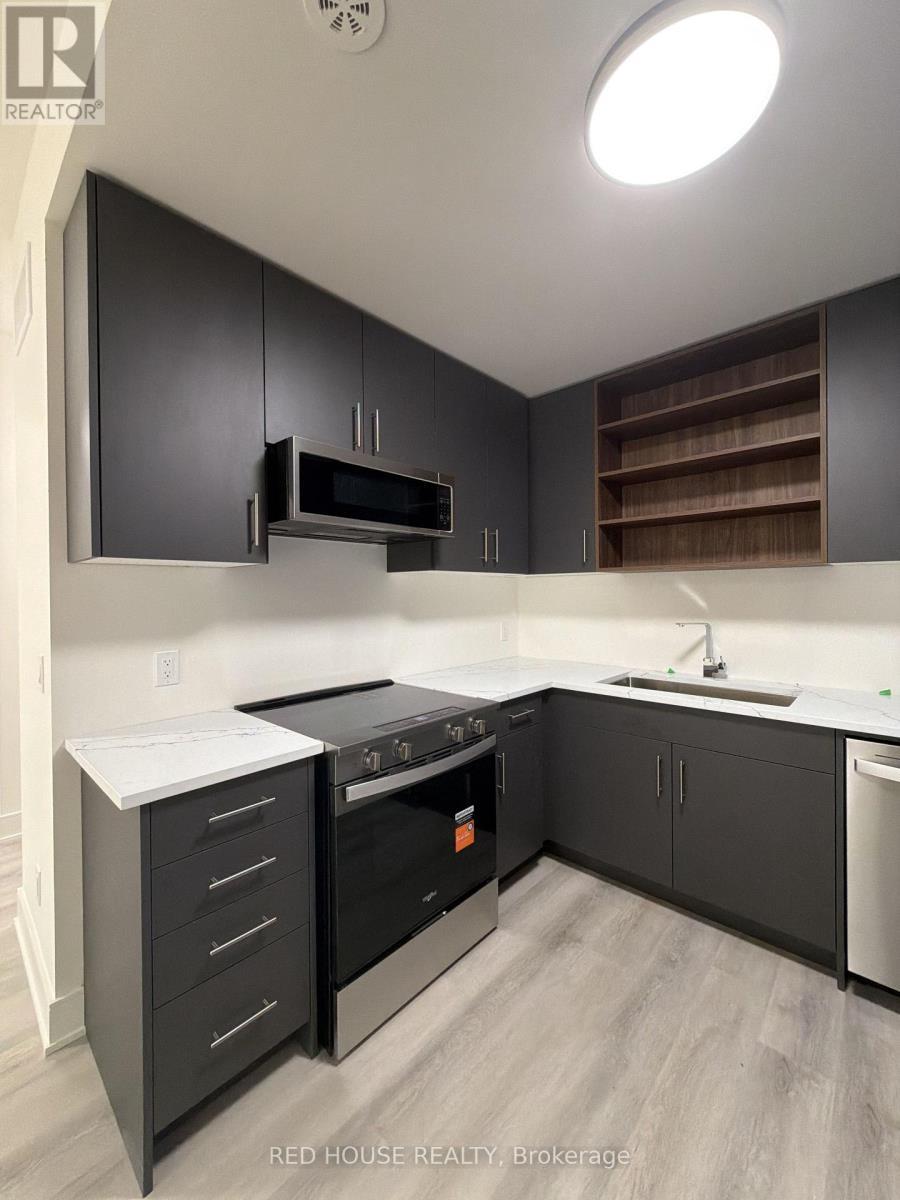 131 Everett Common, St. Catharines, ON - Indoor Photo Showing Kitchen