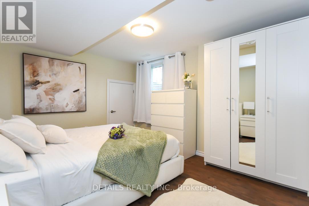 B - 2151 Lambeth Walk, Ottawa, ON - Indoor Photo Showing Bedroom