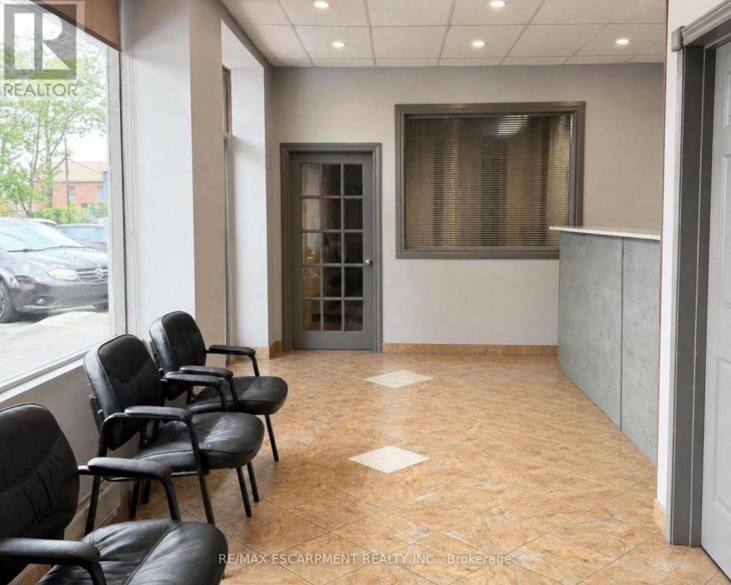 350 Sherman Avenue N, Hamilton, ON