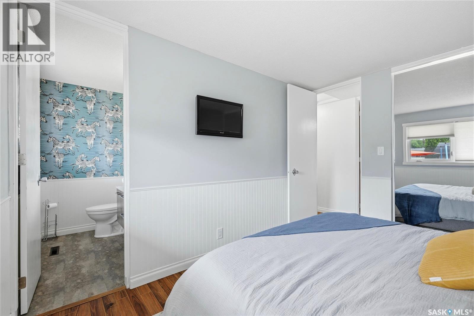 80 Cameron Crescent, Regina, SK - Indoor Photo Showing Bedroom