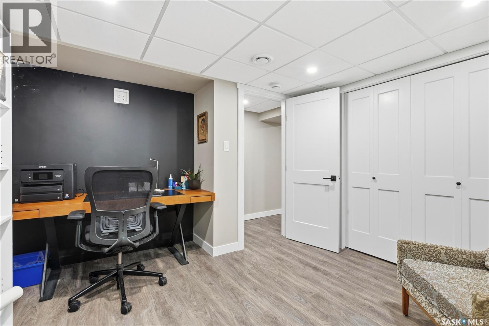 80 Cameron Crescent, Regina, SK - Indoor Photo Showing Office