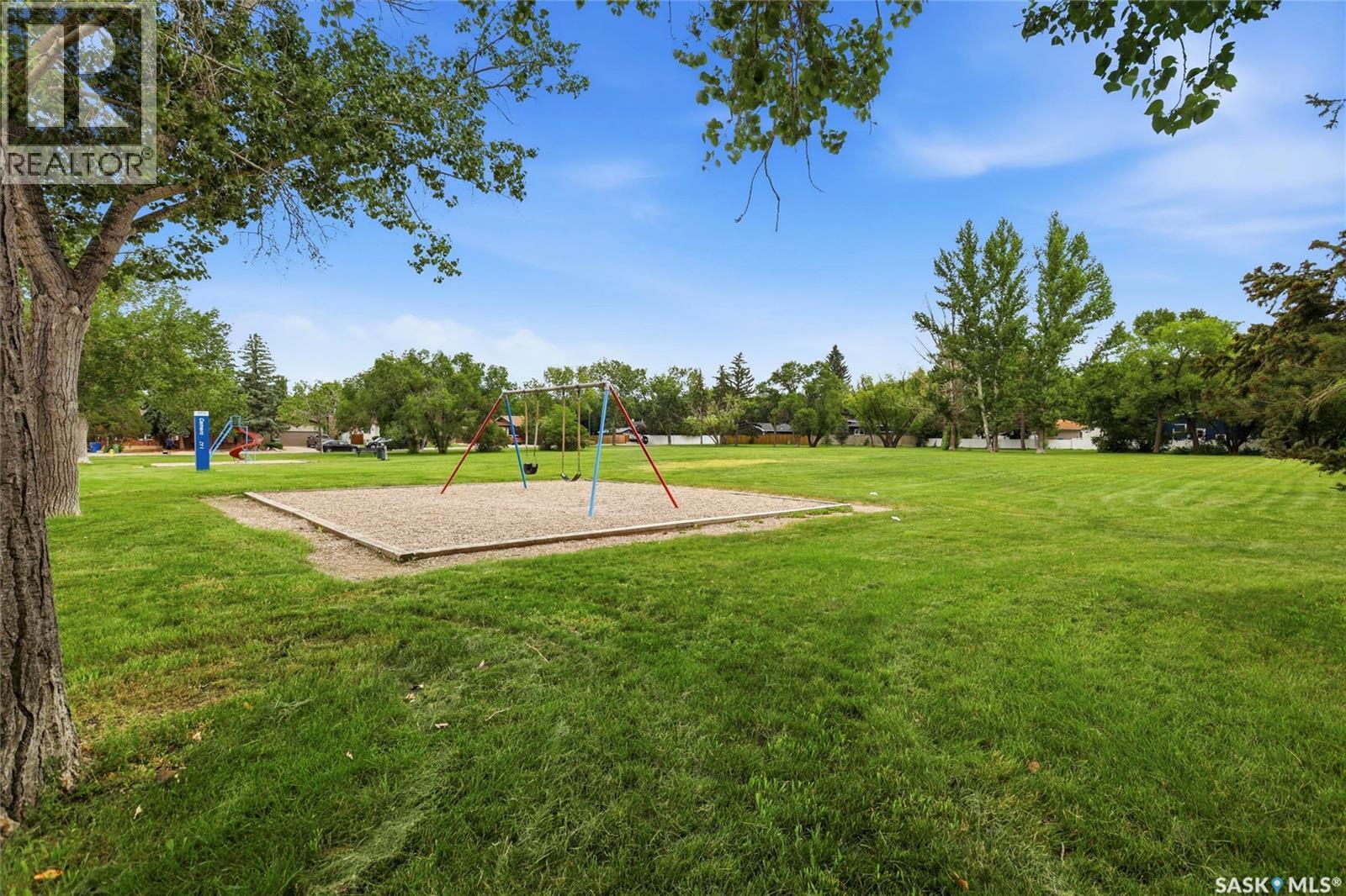 80 Cameron Crescent, Regina, SK - Outdoor With View