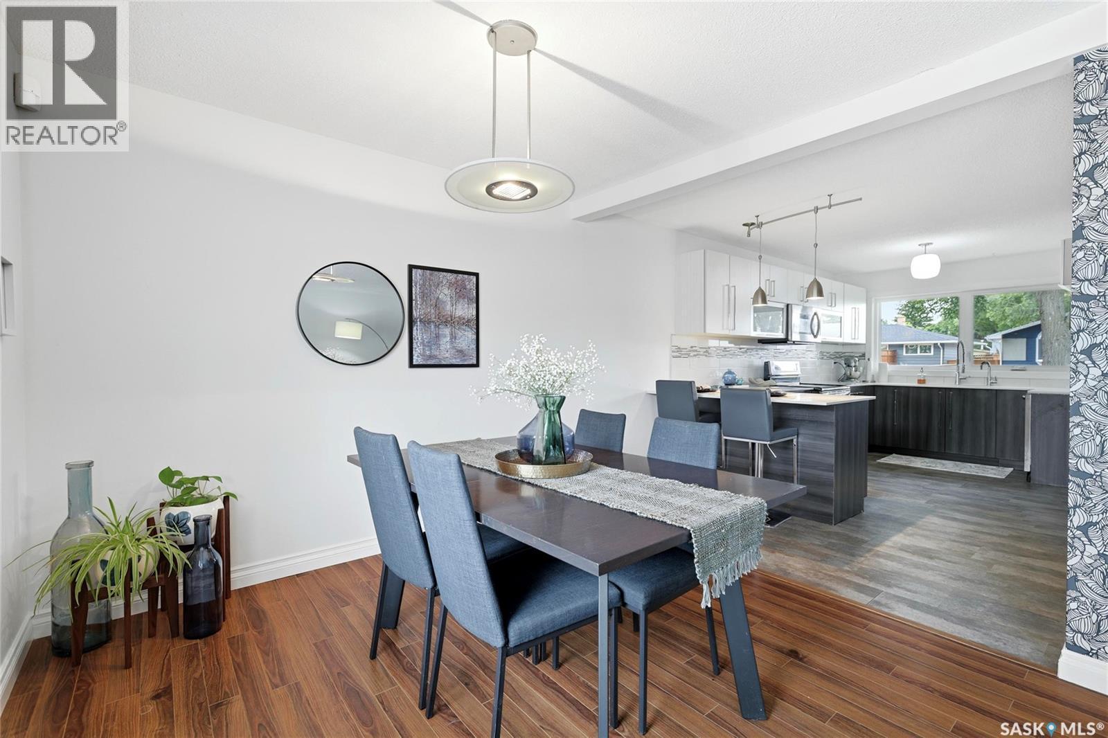 80 Cameron Crescent, Regina, SK - Indoor Photo Showing Dining Room