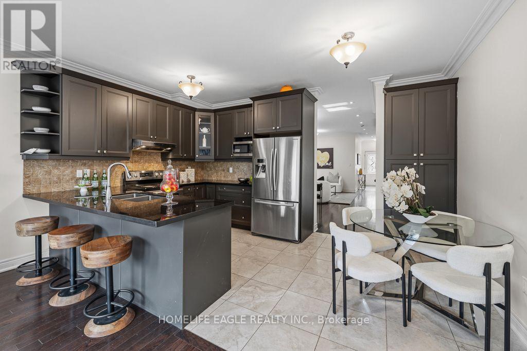 Kitchen & Breakfast - 133 Park Street, Toronto, ON